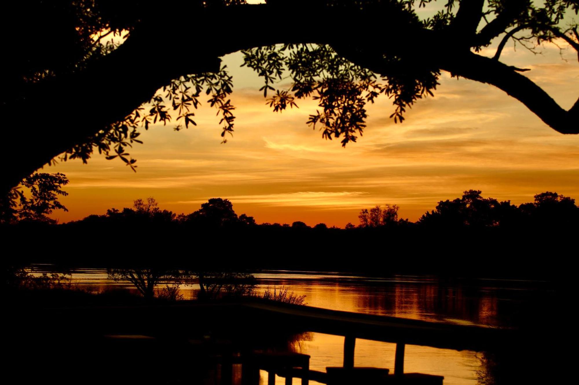 Vila Zambezi Dusk Livingstone Exteriér fotografie
